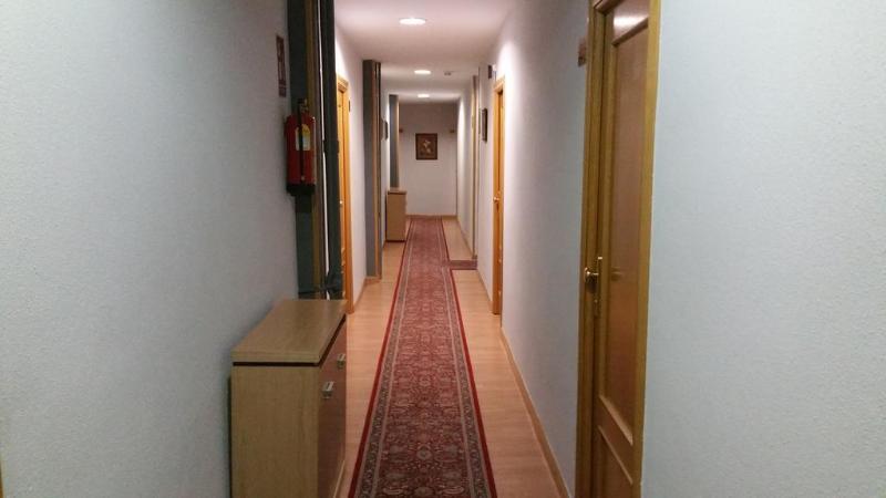 Hostal Felipe V Madrid Exterior foto